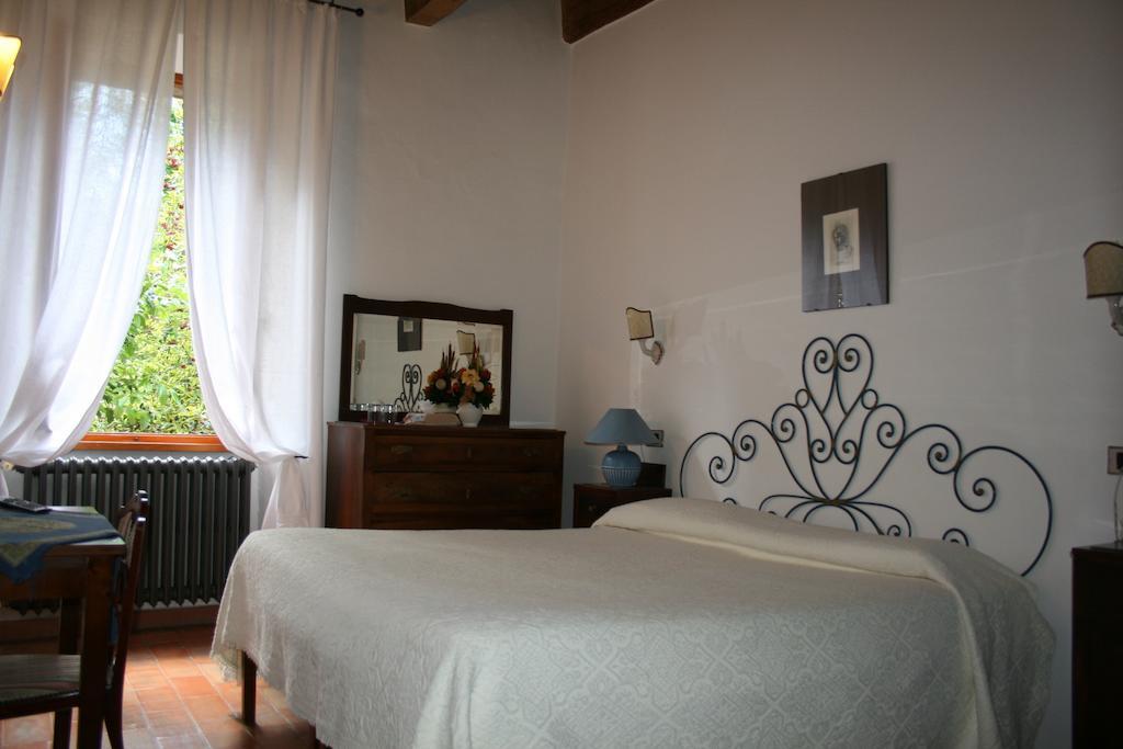 Antico Convento Santa Chiara Hotel Sarteano Værelse billede